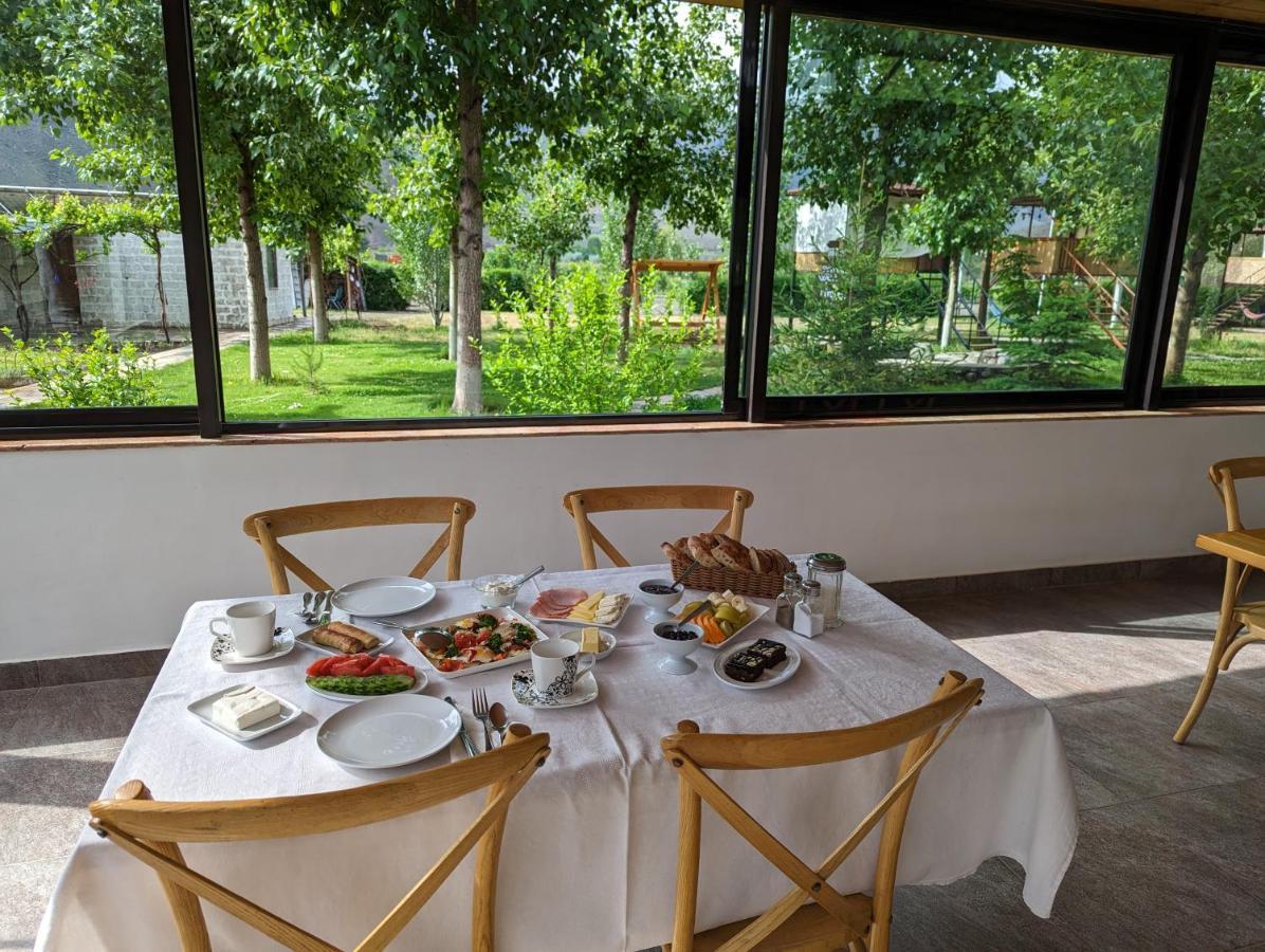 Crossway Camping Yeghegnadzor Εξωτερικό φωτογραφία